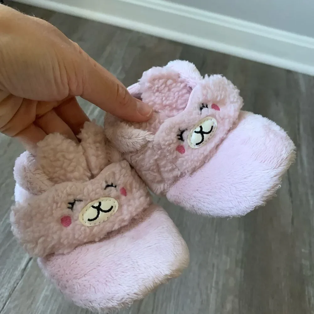 Baby Uggs Slippers Bunny Furry Slippers Light Pink White Size 4 5 Infant Baby